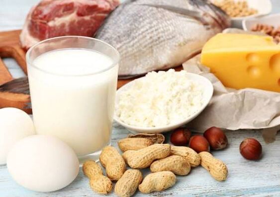 Productos lácteos, pescado, carne, frutos secos y huevos - la dieta de la dieta proteica