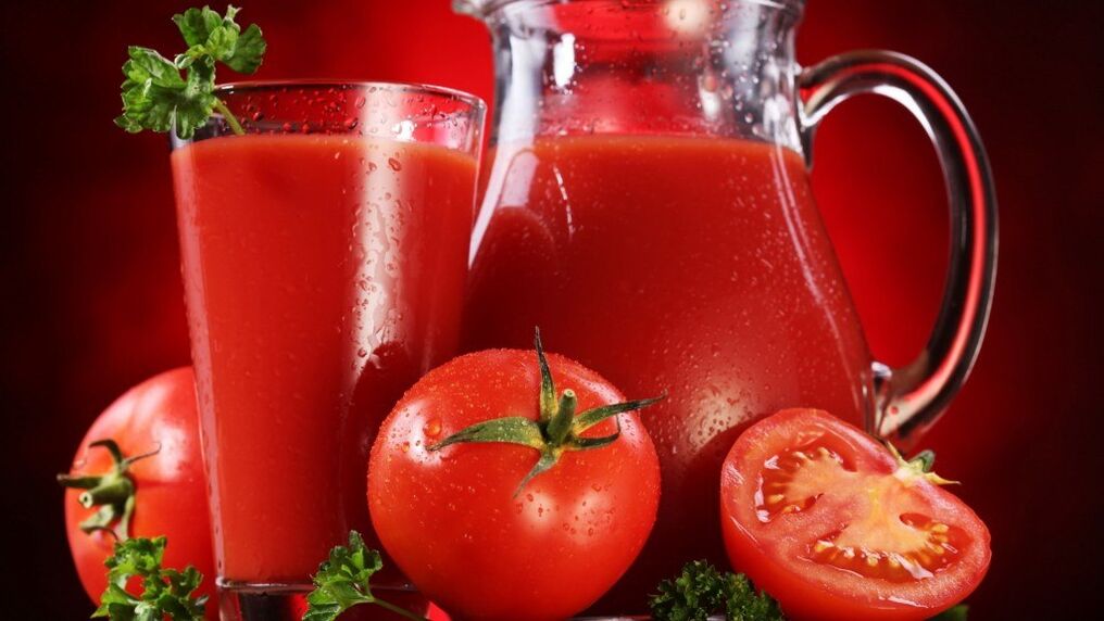 Para la pancreatitis sin exacerbación, es útil el jugo de tomate recién exprimido. 
